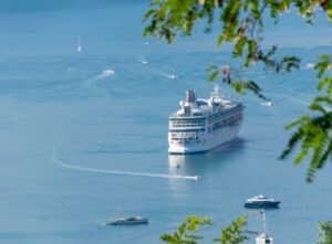 Nave da crociera in Italia